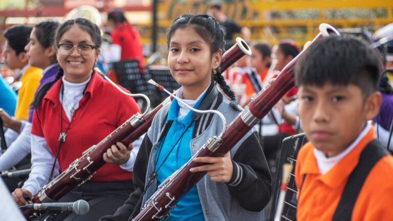 Niños y adolescentes de Sinfonía por el Perú ofrecerán un concierto gratuito. Foto: Difusión.