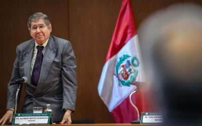 Alfredo Bryce Echenique (Lima, 1939). Recibió el grado de doctor honoris causa de la Universidad  Ricardo Palma. Foto: ANDINA/Andrés Valle.