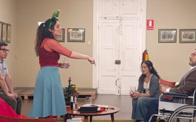 Todas las familias son un pequeño universo. Foto: Ensayo General.